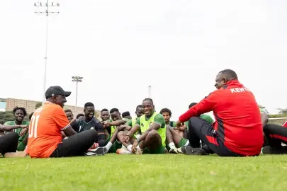 CHAN 2024: President Ruto joins Harambee Stars training session as McCarthy trims squad